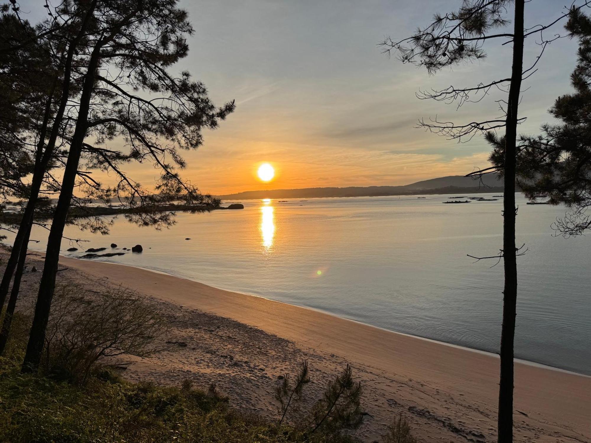 Apartamento Paseo Maritimo-A Illa De Arousa Luaran gambar
